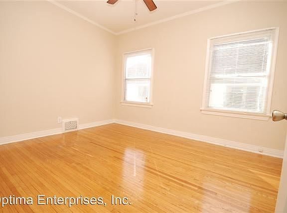 4th image of 438 N Sierra Bonita Ave