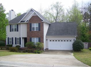 923 Foxhunt Ln, Fayetteville, NC 28314