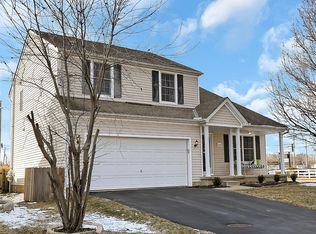 5627 Buxley Dr, Columbus, OH 43081