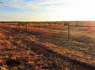 4 Us Highway 83, Ovalo, TX 79541