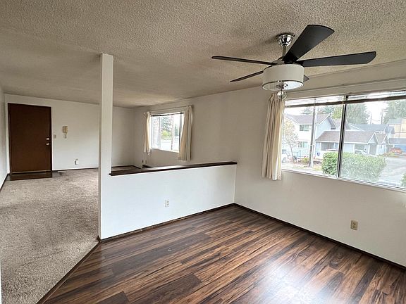 4th image of 2405 Howard Ave APT 1