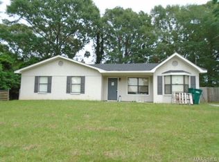 374 Juniper Dr, Ozark, AL 36360