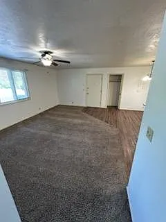 249 N 8 W — Photo 13