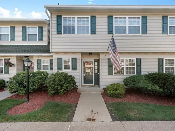 22 Summer Set Drive, Montgomery, NY 12549