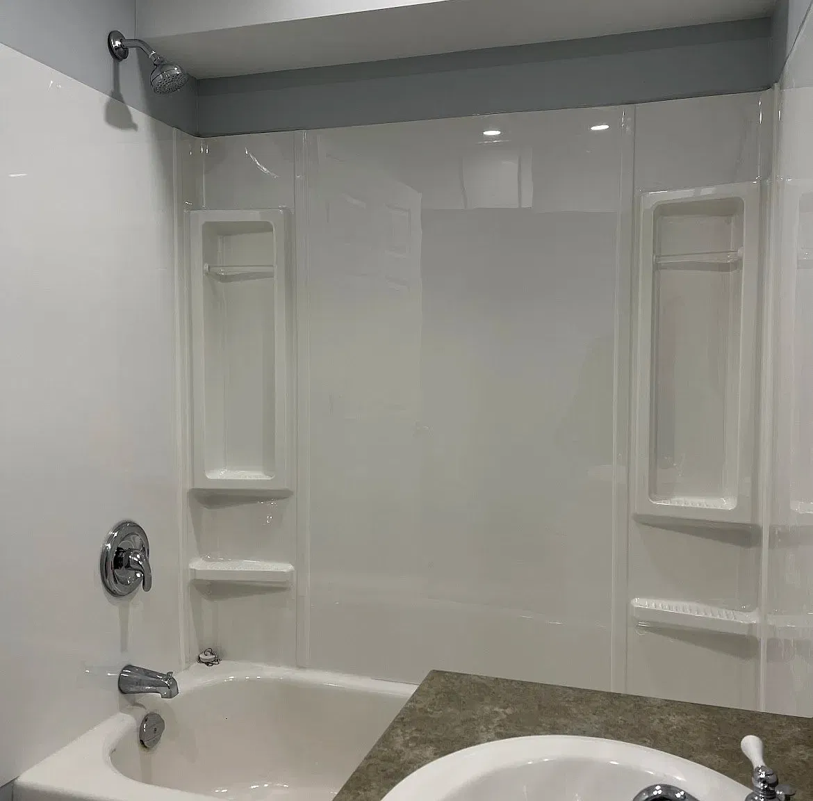 2 bed, 100 sqft, $2,000 — Photo 2