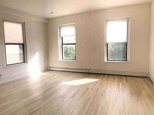 Rented by Immac Realty | media 23