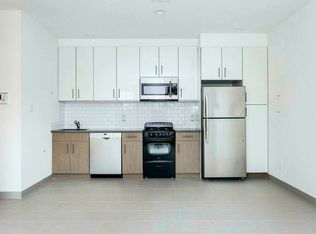 188 4th Ave #2F, Brooklyn, NY 11217