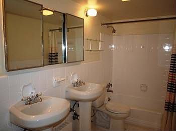 2nd image of 4201 Cathedral Ave NW APT 821W