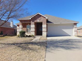 1420 Lauren Dr, Burleson, TX 76028