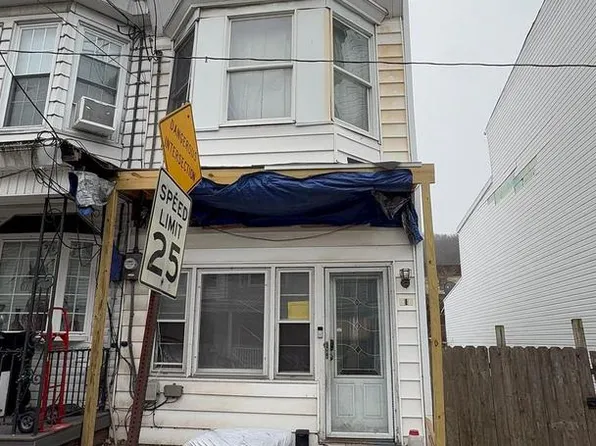 316 W Mahanoy St, Mahanoy City, PA 17948