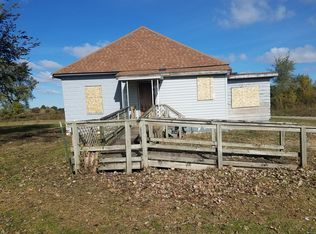 1507 W 8th St, Perry, IA 50220