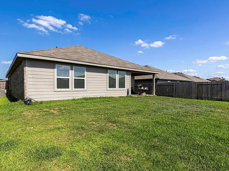 40515 Crisp Beech St — Photo 24