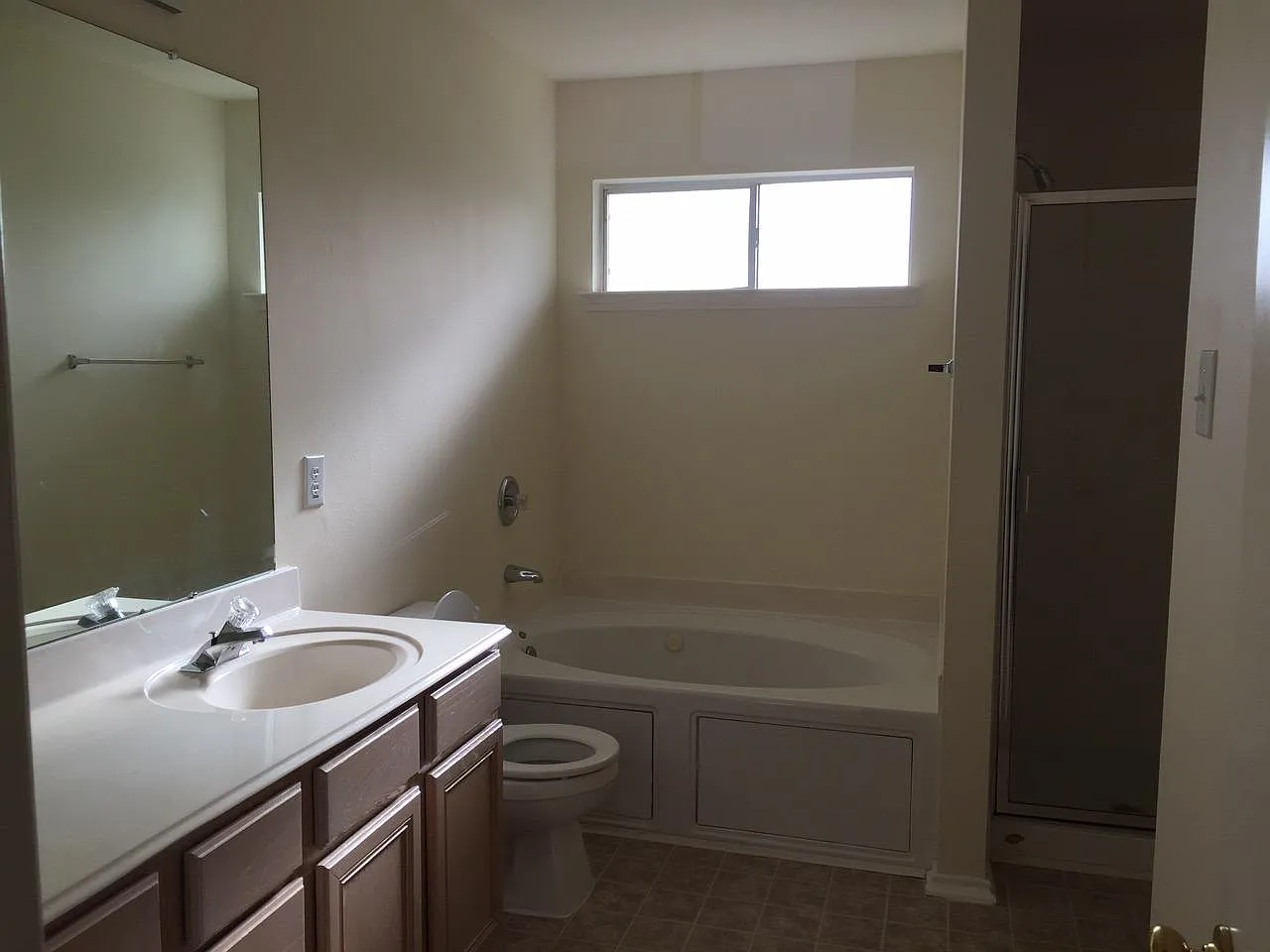 11822 Alex Ln — Photo 4