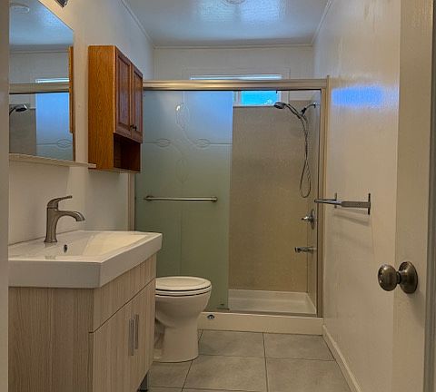 5th image of 248 Standish St