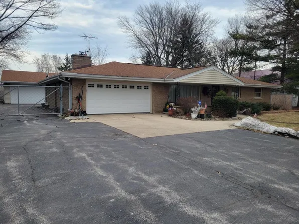 7644 South 13th STREET, Oak Creek, WI 53154