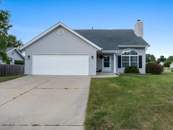 274 Teakwood Rd, Machesney Park, IL 61115