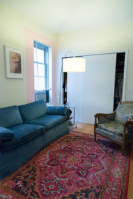 Rented by Bauman Realty Group | media 11