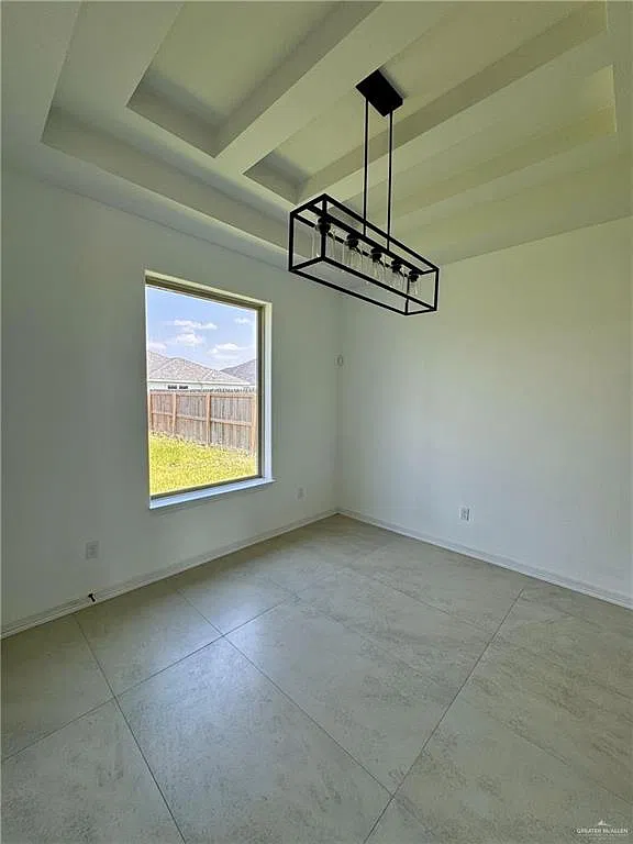 3 bed, 2.0 bath, 1586 sqft, $1,750 — Photo 3
