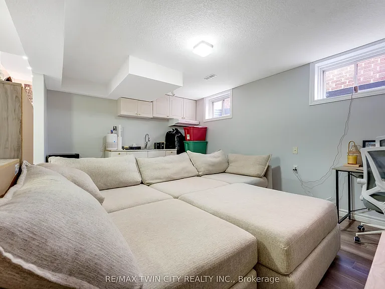 183 Bush Clover Cres — Photo 29