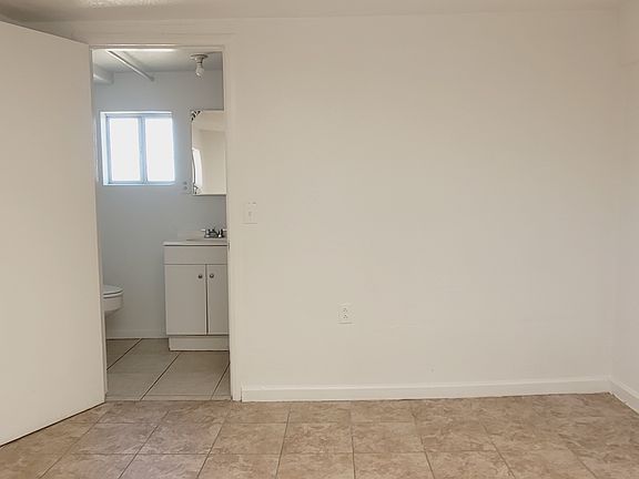 5th image of 4412 N 67th Ave #2