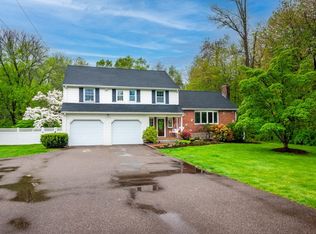 732 Salem End Rd, Framingham, MA 01702