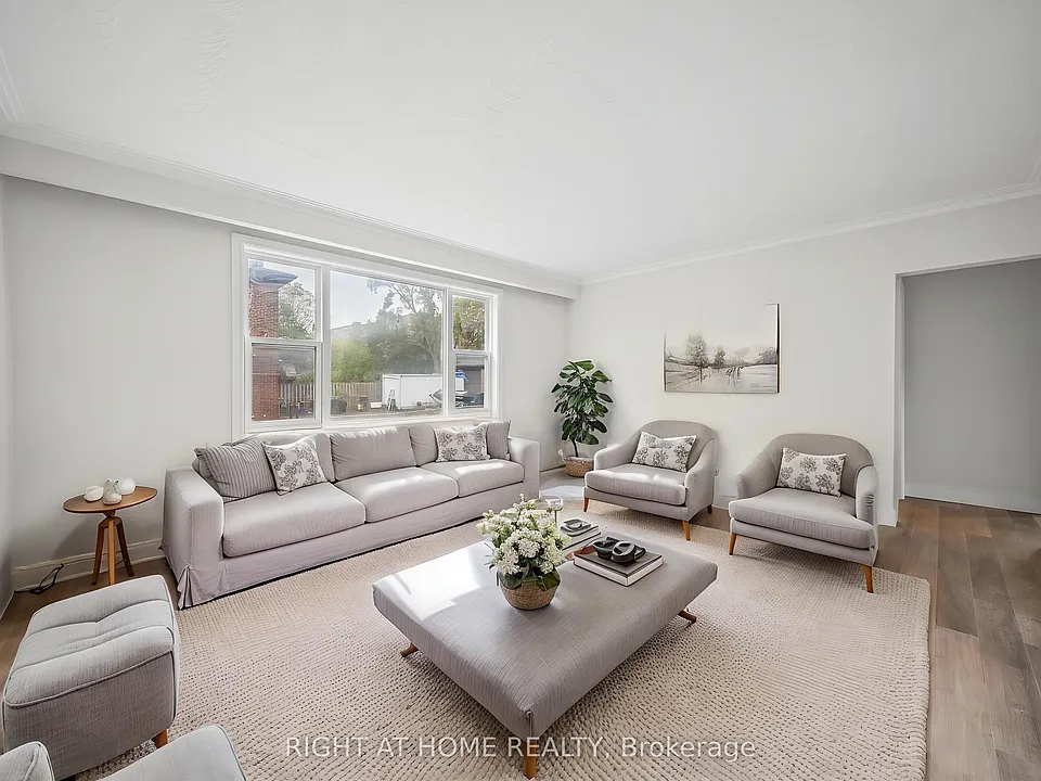 32 Vanevery St #3