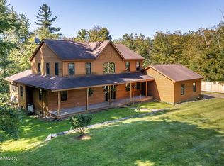 127 Lime Kiln Rd, Lenox, MA 01240