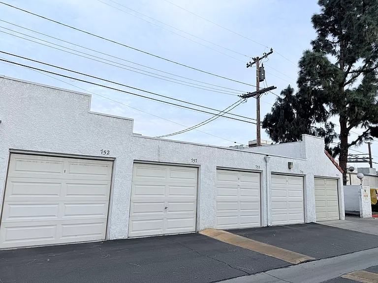 753 Park Shadow Ct — Photo 20