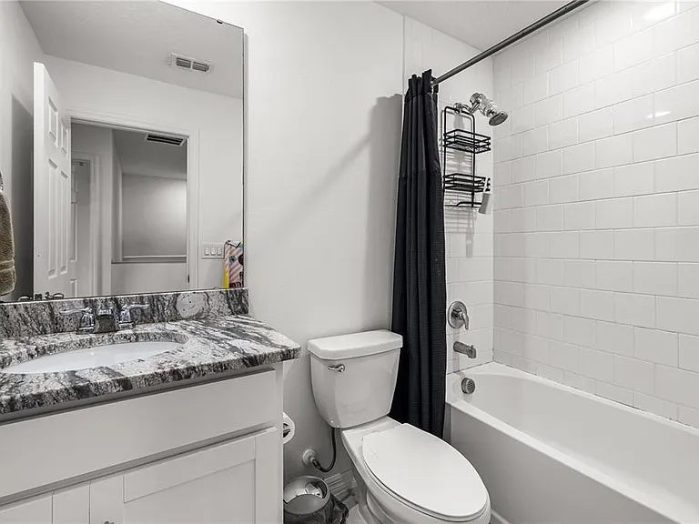16461 Prairie School Dr — Photo 16
