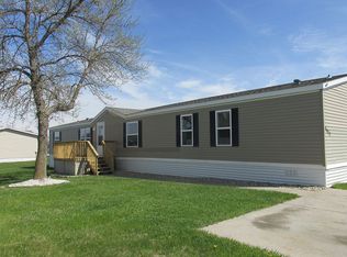 6012 S Bremerton Pl, Sioux Falls, SD 57106