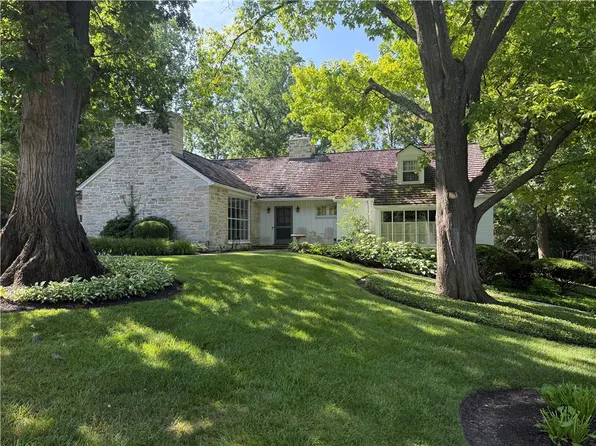 224 Grandon Rd, Oakwood, OH 45419