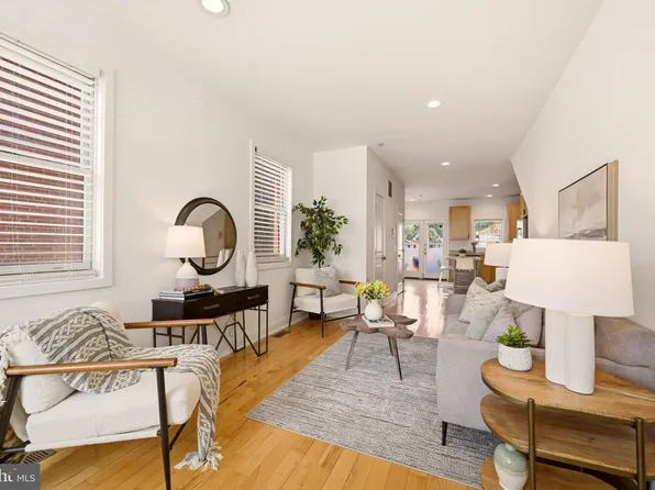 1718 9th St NW APT 1, Washington, DC 20001