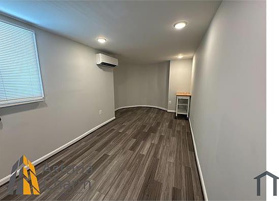 3rd image of 201 E North Ave APT 1