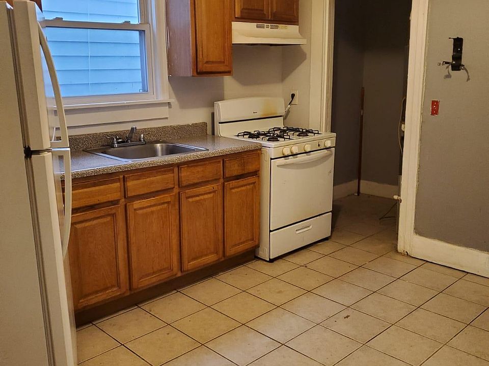 1st image of 875 S 20th St APT C-1