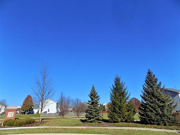 3rd image of 2747 Jenna Cir