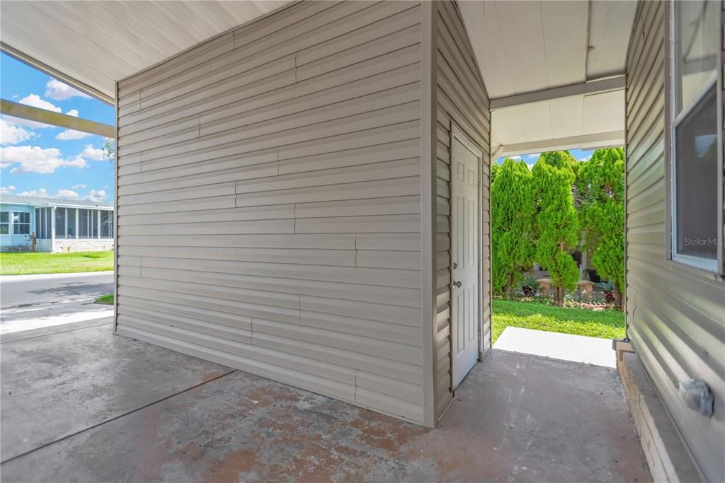 34310 Lodge Dr, Zephyrhills, FL - View 4