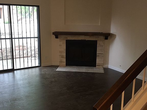 3rd image of 13692 Ramona Pkwy