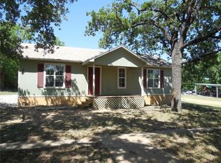 812 W Main St, Ranger, TX 76470