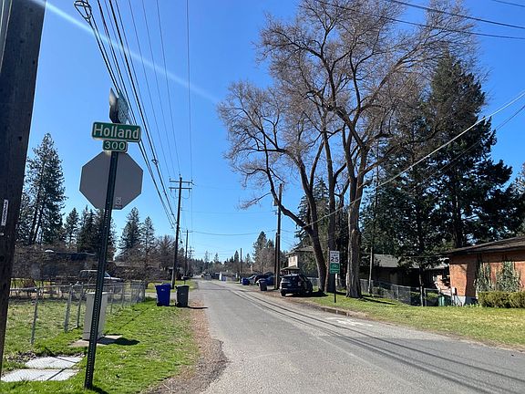 5th image of 425 W Ivanhoe Rd