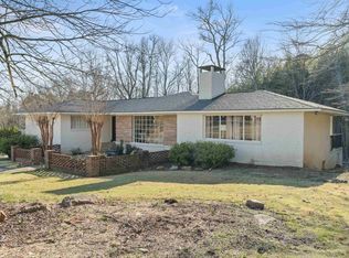 1820 Southwood Rd, Vestavia Hills, AL 35216
