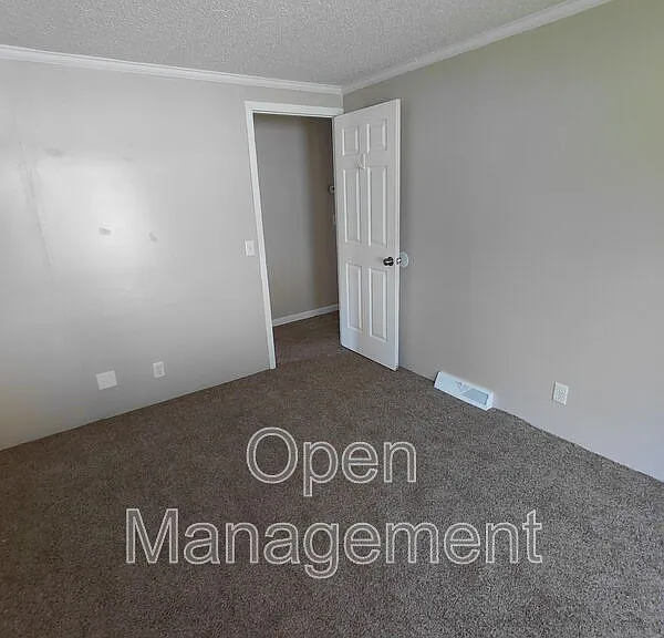 301 Mantle Ave #312KC — Photo 16