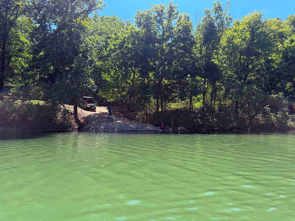 1st image of River Rd