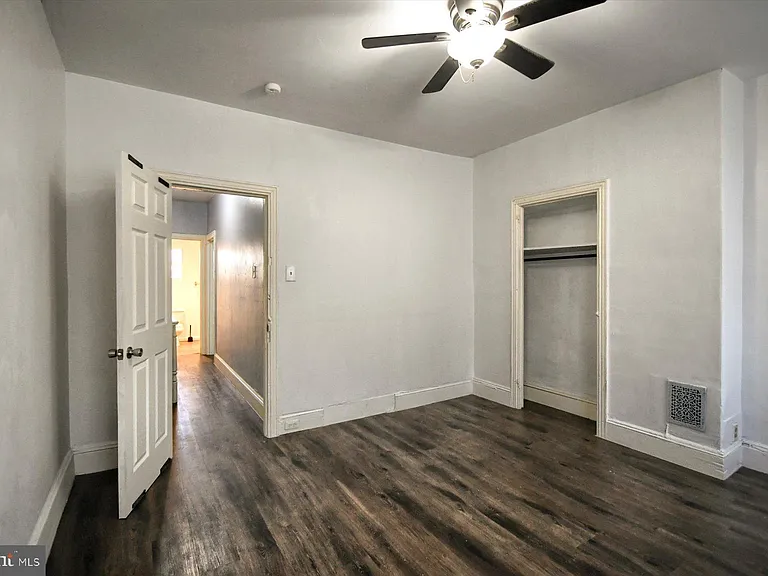 832 N Hutton St — Photo 13