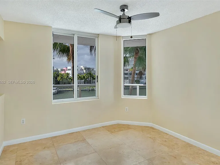 5900 Collins Ave #408 — Photo 8