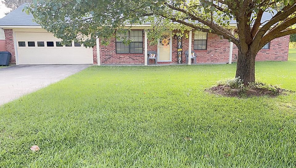 1st image of 1008 Hilltop Dr