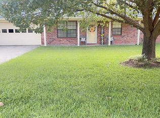 1008 Hilltop Dr, Hope, AR 71801