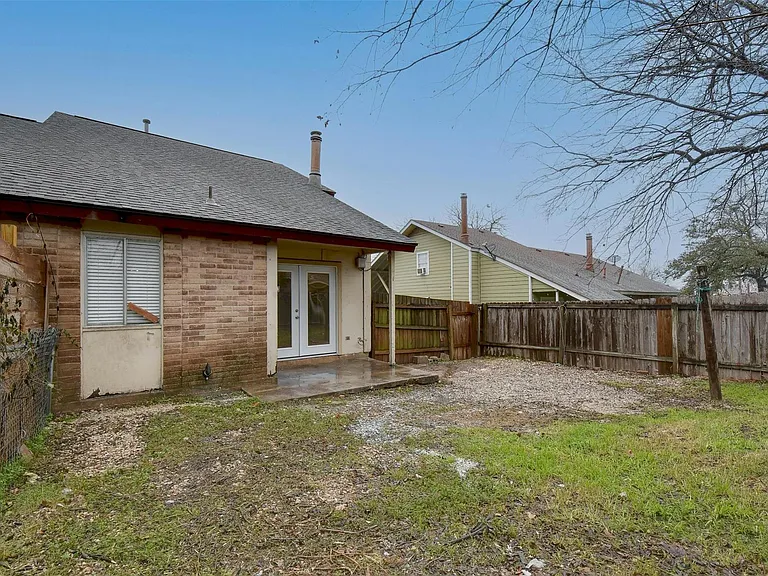 6803 Woodhue Dr #A — Photo 16