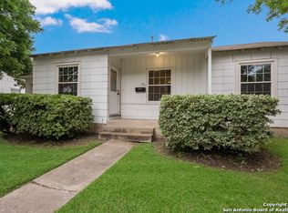 851 Lee Hall, San Antonio, TX 78212