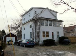 21 Whittier Pl, Chicopee, MA 01013