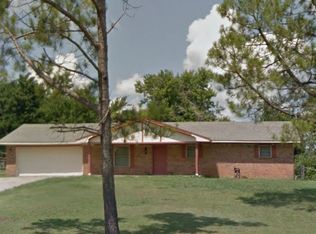 813 S Dogwood Dr, Pauls Valley, OK 73075